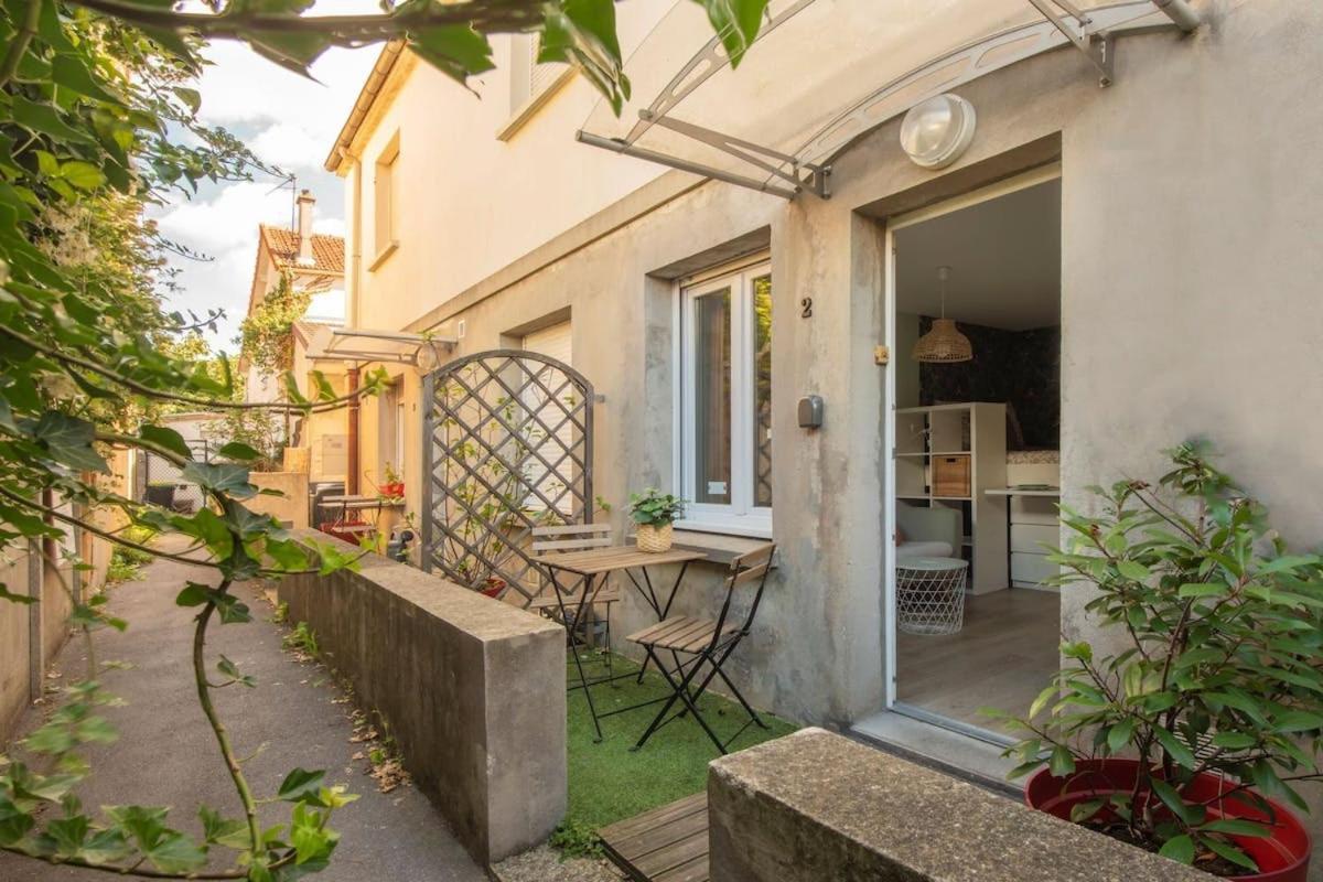 Benfleet 2 Cocooning Studio Proche Paris Romainville Exterior photo